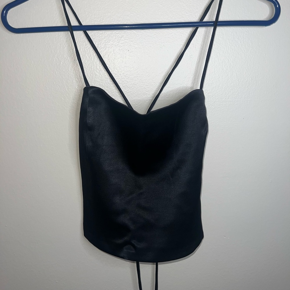 Black crop cami